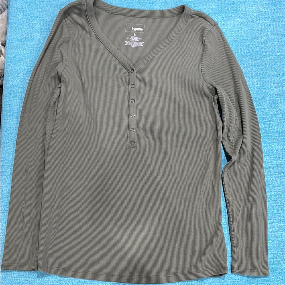 Green Long Sleeve Henley Top
